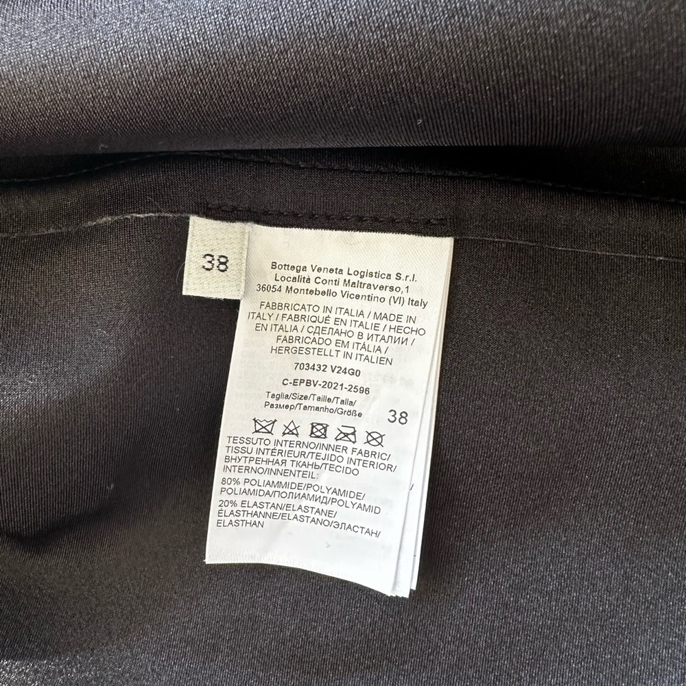 Bottega Veneta Lambskin Leather Shirt
Jacket Black IT 38 | US 6 Quiet Luxury NWT - Picture 9 of 16